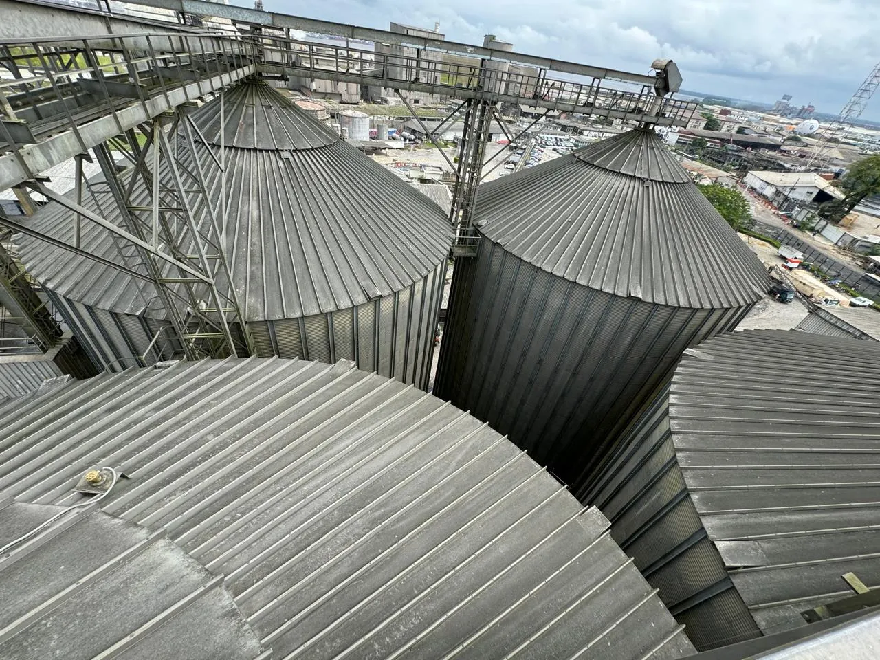 مشروع صيانه صوامع ٦٠,٠٠٠ طن - في الكاميرون